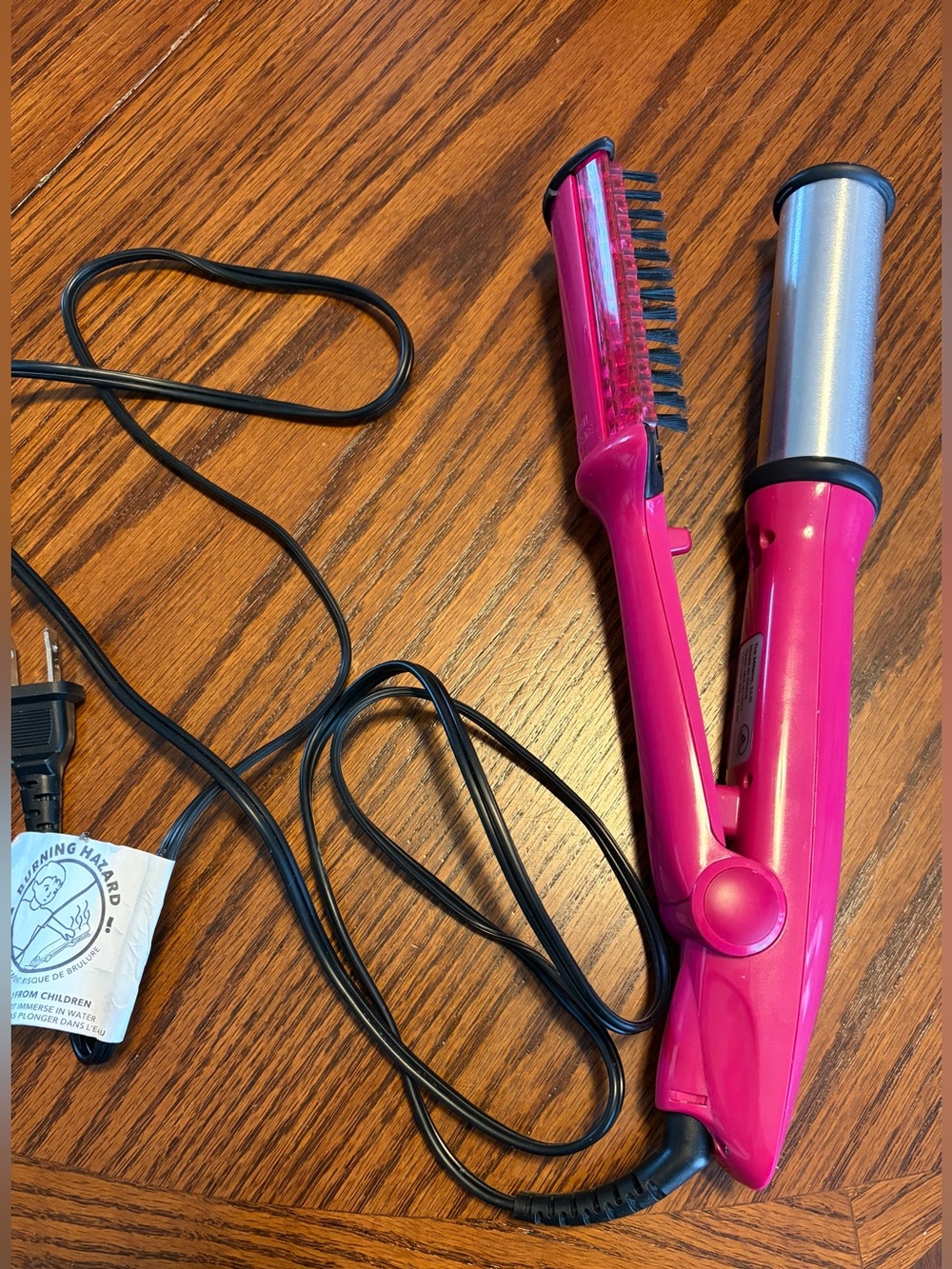 Hot Pink InStyler Rotating curling iron